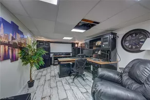 257 Windward Dr, Elyria, OH 44035 - Photo 30