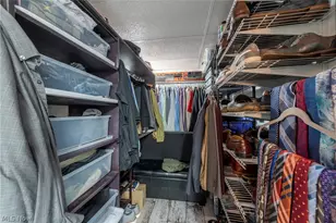 257 Windward Dr, Elyria, OH 44035 - Photo 32