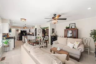 257 Windward Dr, Elyria, OH 44035 - Photo 12