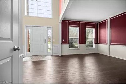 924 Theora Drive, Brunswick, OH 44212 - Photo 4