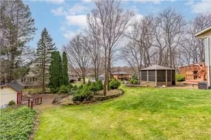 3680 Timber Lake St NW, Uniontown, OH 44685 - Photo 32