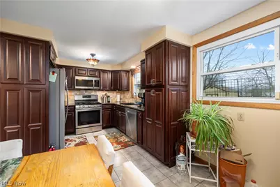 1808 W 42nd Street, Lorain, OH 44053 - Photo 8