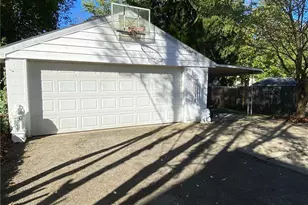 101 Ridgeway St, Struthers, OH 44471 - Photo 32