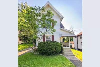 101 Ridgeway Street, Struthers, OH 44471 - Photo 2