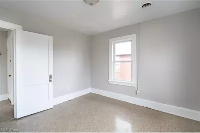 1816 E 34th Street, Lorain, OH 44055 - Photo 12