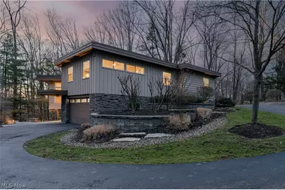 35 Skyline Drive, Moreland Hills, OH 44022 - Photo 4