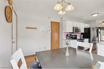 134 Hazelwood Avenue, Barberton, OH 44203 - Photo 16