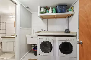 134 Hazelwood Ave, Barberton, OH 44203 - Photo 30