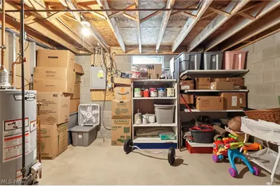 134 Hazelwood Avenue, Barberton, OH 44203 - Photo 36