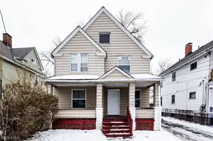 2142 W 105th St, Loveland, OH 44102 - Photo 1