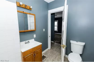 2142 W 105th Street #1/DN, Loveland, OH 44102 - Photo 14