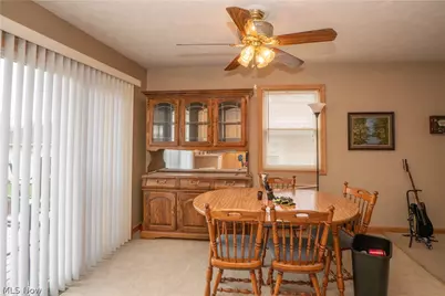 856 Morningview Avenue, Akron, OH 44305 - Photo 6