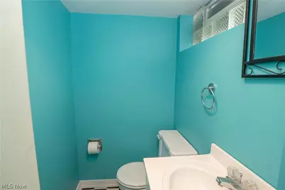 856 Morningview Avenue, Akron, OH 44305 - Photo 20