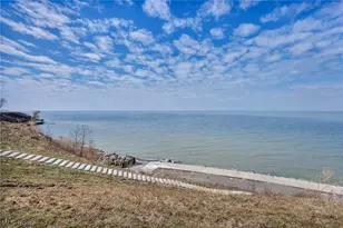 32321 Lakeshore Blvd, Willowick, OH 44095 - Photo 44