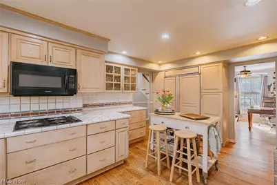 26301 Annesley Road, Beachwood, OH 44122 - Photo 8