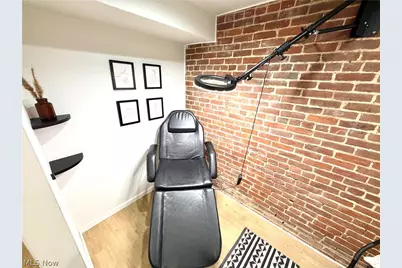 605 Putnam Avenue, Zanesville, OH 43701 - Photo 8