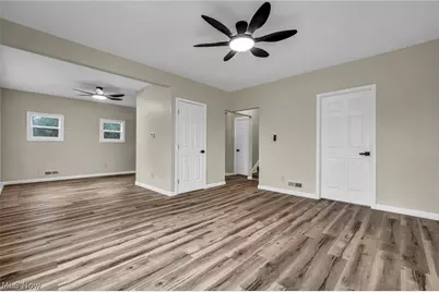 14244 Atwater Avenue NE, Alliance, OH 44601 - Photo 6