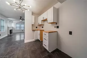 17005 Mapleboro Ave, Maple Heights, OH 44137 - Photo 12