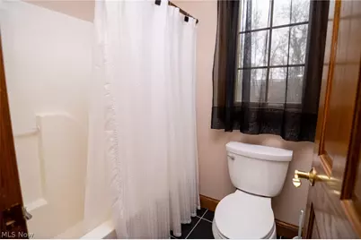 44290 Denise Lane, St Clairsville, OH 43950 - Photo 20