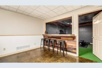 360 Walters Way, Zanesville, OH 43701 - Photo 34