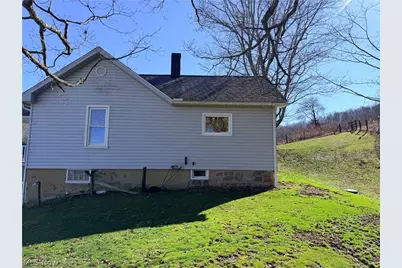 31785 Piedmont-Freeport Road, Freeport, OH 43973 - Photo 34