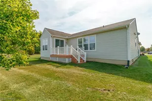 9119 Chatham Cir, North Ridgeville, OH 44039 - Photo 30