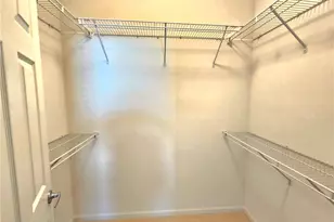 9119 Chatham Cir, North Ridgeville, OH 44039 - Photo 18