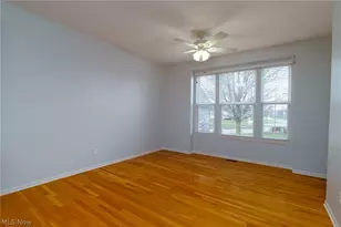 9119 Chatham Cir, North Ridgeville, OH 44039 - Photo 14