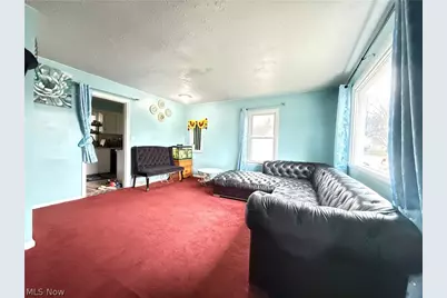 1068 Easton Drive, Akron, OH 44310 - Photo 6