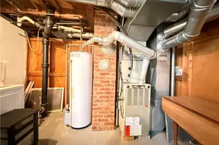 1068 Easton Dr, Akron, OH 44310 - Photo 30