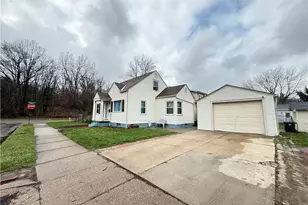 1068 Easton Dr, Akron, OH 44310 - Photo 34