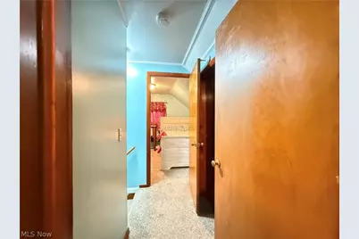 1068 Easton Drive, Akron, OH 44310 - Photo 24