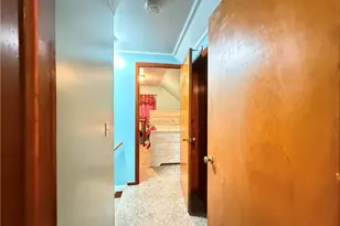 1068 Easton Dr, Akron, OH 44310 - Photo 24