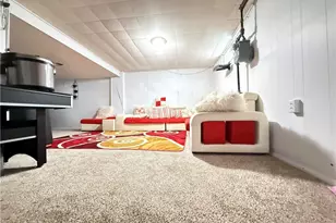 1068 Easton Dr, Akron, OH 44310 - Photo 26