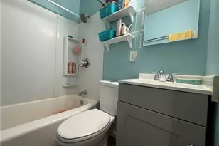 1068 Easton Dr, Akron, OH 44310 - Photo 18