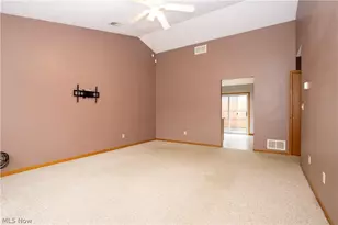 1090 Mindy Ln, Wooster, OH 44691 - Photo 10