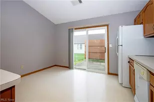 1090 Mindy Ln, Wooster, OH 44691 - Photo 12