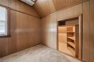 163 E Ford Ave, Barberton, OH 44203 - Photo 28