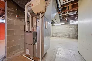 163 E Ford Ave, Barberton, OH 44203 - Photo 30