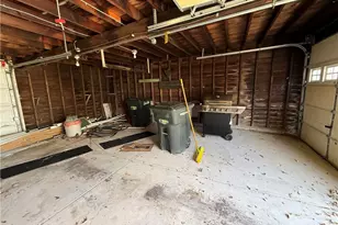 1924 Powell Ave, Cleveland Heights, OH 44118 - Photo 36