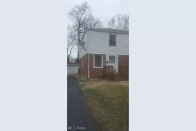 21971 Crystal Avenue, Euclid, OH 44123 - Photo 16