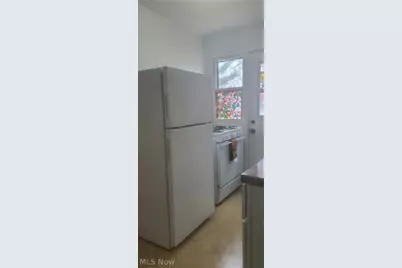 21971 Crystal Avenue, Euclid, OH 44123 - Photo 6