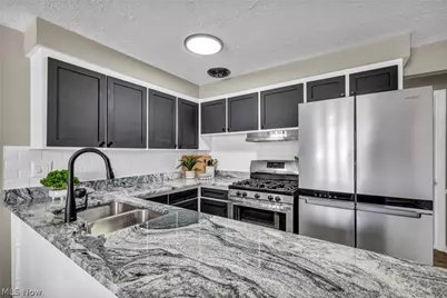 7366 Primrose Drive, Mentor on the Lake, OH 44060 - Photo 16