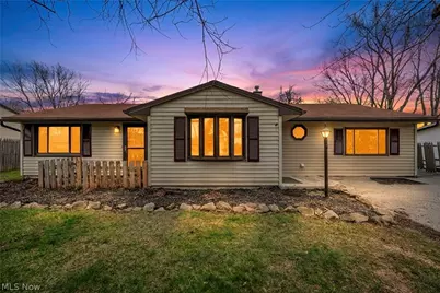 7366 Primrose Drive, Mentor on the Lake, OH 44060 - Photo 2