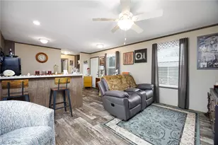 6610 Lear Nagle Rd, North Ridgeville, OH 44039 - Photo 4