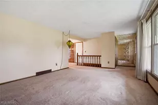 11105 Titus Ave NW, Uniontown, OH 44685 - Photo 12