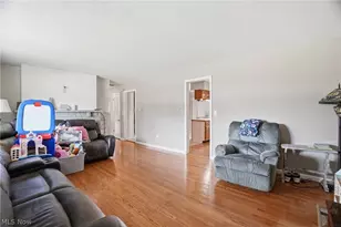1902 42nd St, Parkersburg, WV 26104 - Photo 12