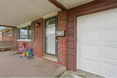 1902 42nd Street, Parkersburg, WV 26104 - Photo 2