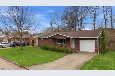 1902 42nd Street, Parkersburg, WV 26104 - Photo 1