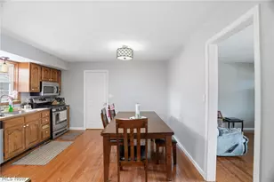 1902 42nd St, Parkersburg, WV 26104 - Photo 22